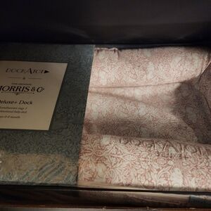 DockATot Deluxe+ Dock - Pink and Gray